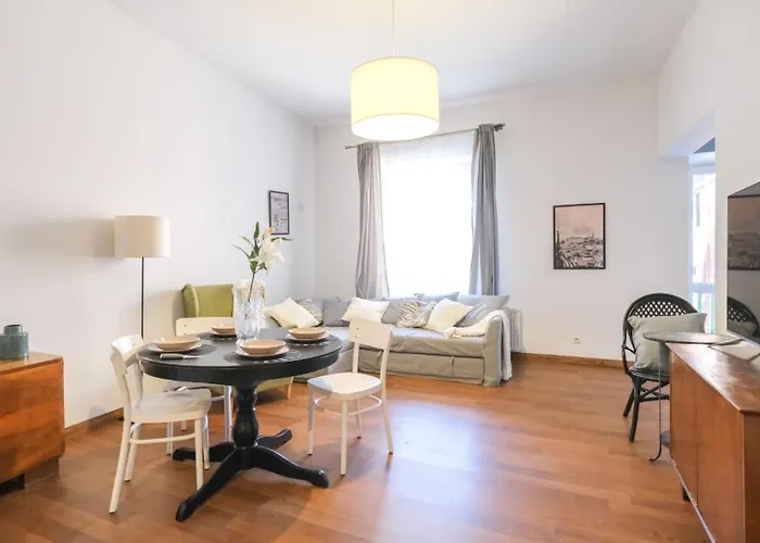 Apartment Vintage Florianska Street - By Hosty Krakau