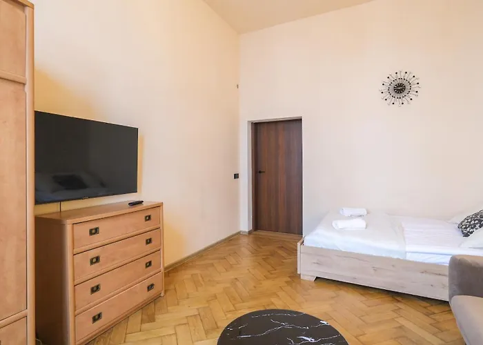 Vintage Florianska Street - By Hosty Krakau